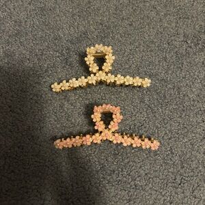 Floral Hair Clips in Cream and Pink